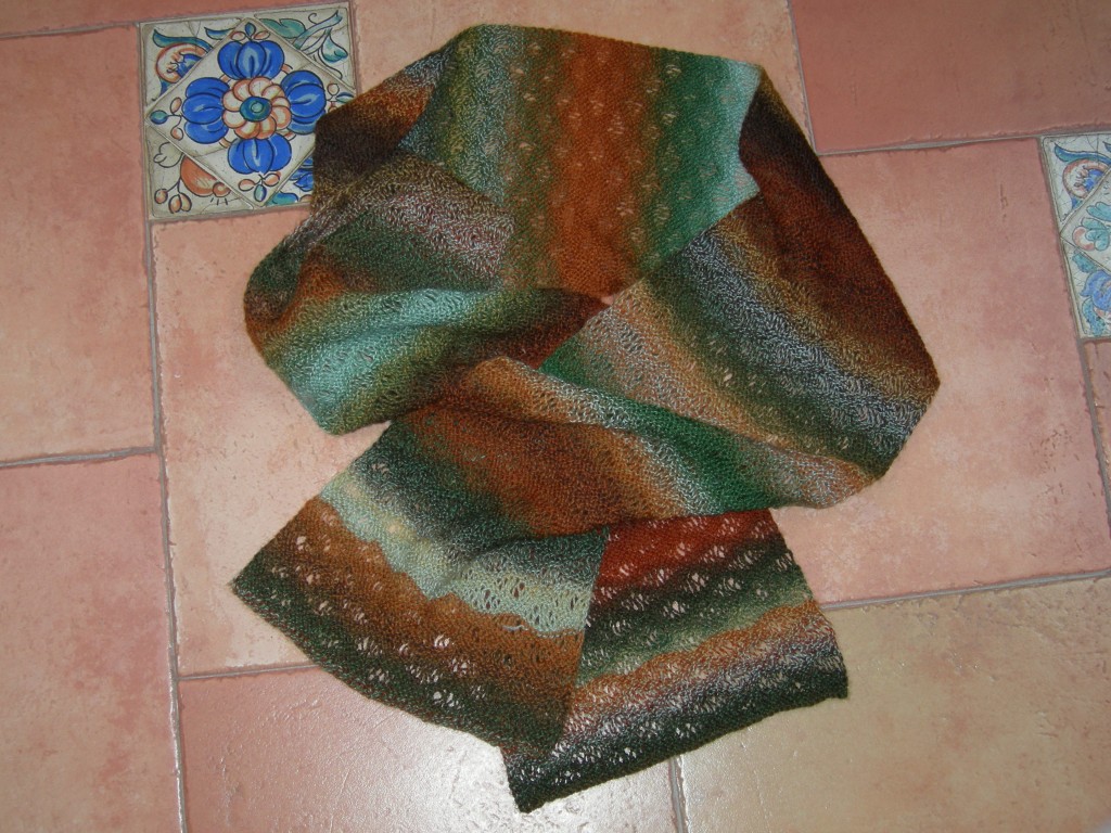 Drop stitch scarf